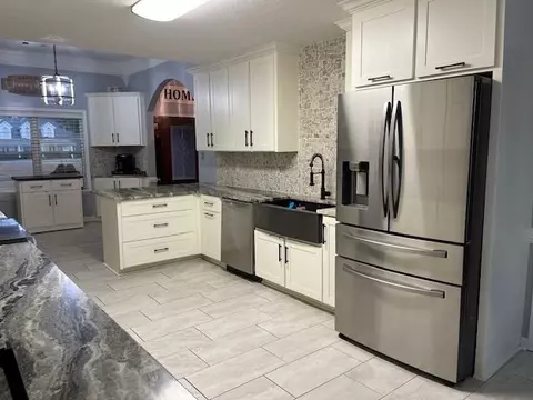 Kitchen - 99 Jacquelyn Dr, Drummonds, TN 38023 photo 2 of 4