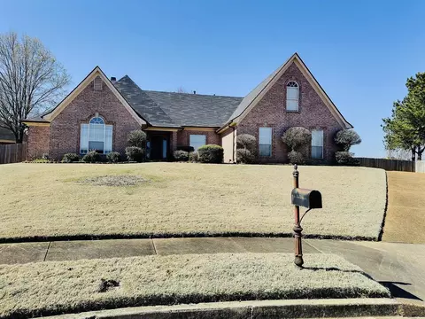 6360 Big Creek Cv, Bartlett, TN 38135