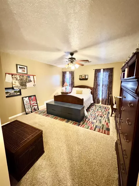 Bedroom - 128 Eagle Trace Rd, Covington, TN 38019 photo 3 of 8