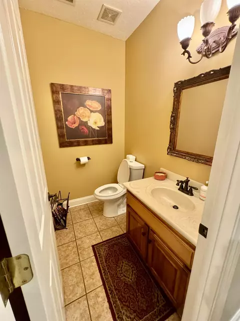 Bath - 128 Eagle Trace Rd, Covington, TN 38019 photo 3 of 7
