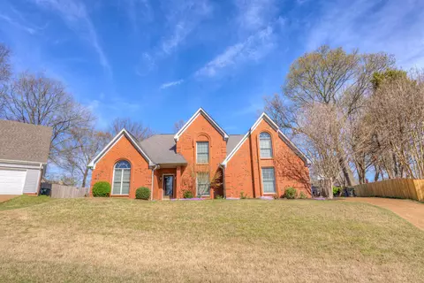 7730 Goshawk Cv, Memphis, TN 38016