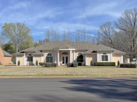 9910 Frank Rd, Germantown, TN 38139