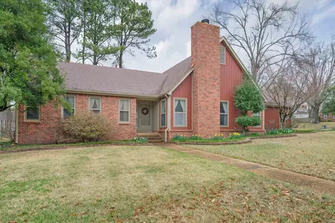 2537 N Ashburton Pl N, Memphis, TN 38016