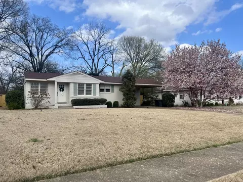 5000 Normandy Ln, Memphis, TN 38117