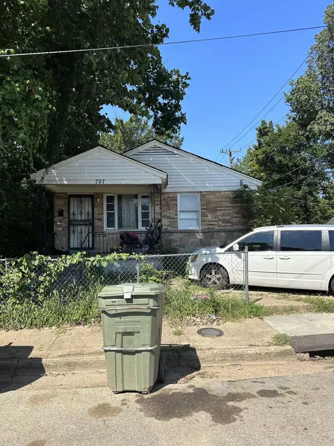 797 Buntyn St, Memphis, TN 38114