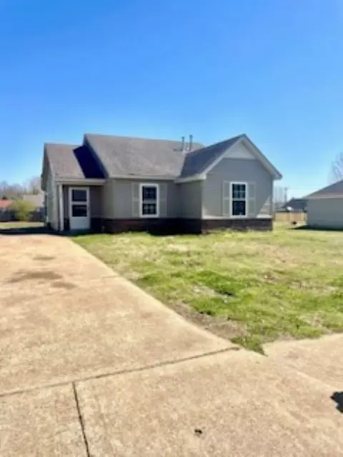 90 W Harmony Dr, Mason, TN 38049