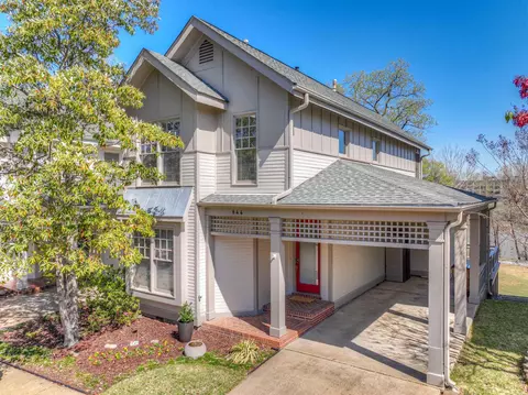 844 Harbor Isle Cir E, Memphis, TN 38103