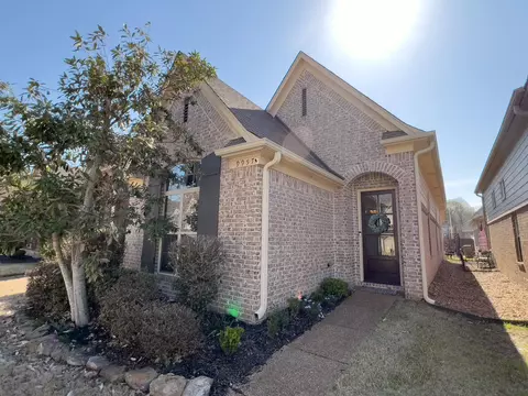 9957 Oban Dr, Cordova, TN 38016