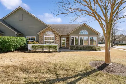 274 Stonevillage Dr W #1, Collierville, TN 38017