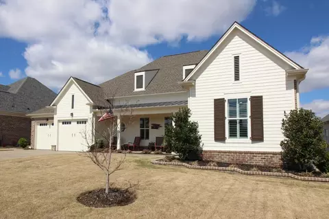 105 Sam Dunn Ln, Piperton, TN 38017