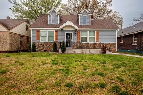 869 Stonewall St, Memphis, TN 38107