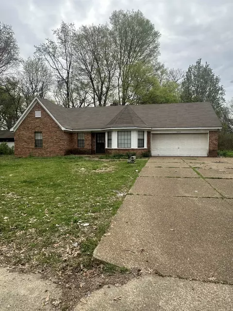 3204 Periwinkle St, Memphis, TN 38127
