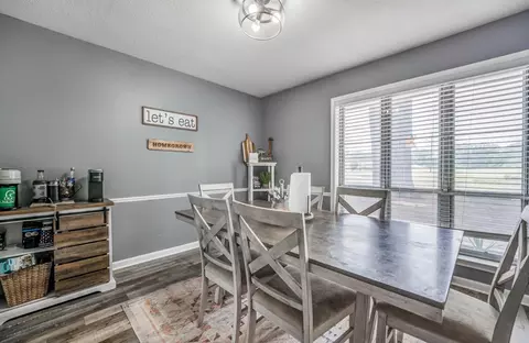 Dining - 7485 Summer Ave, Bartlett, TN 38133 photo 1 of 3
