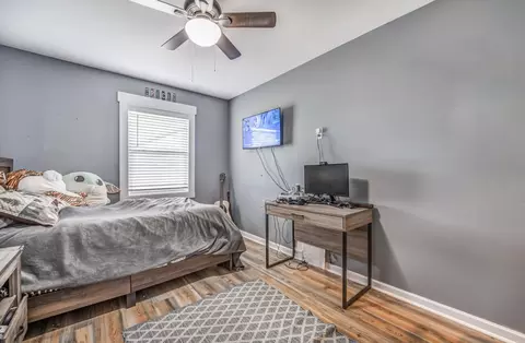 Bedroom - 7485 Summer Ave, Bartlett, TN 38133 photo 7 of 8