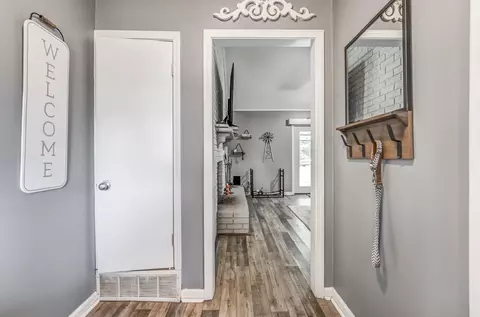 Entry Way - 7485 Summer Ave, Bartlett, TN 38133 photo 1 of 1