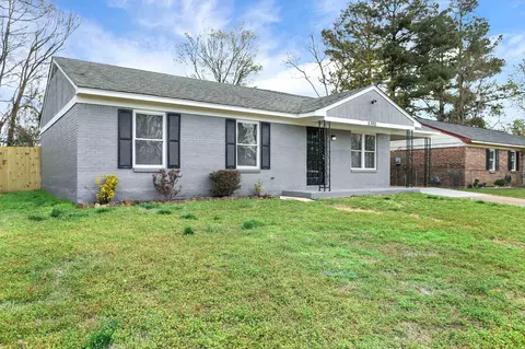5300 Beaverton Dr, Memphis, TN 38127