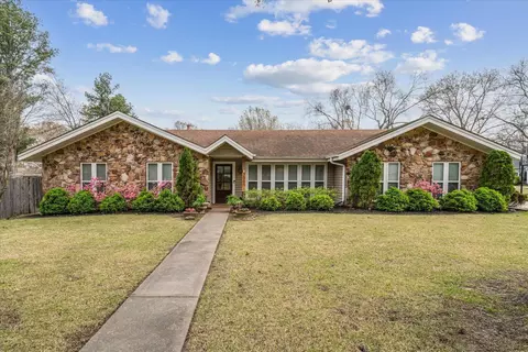 7566 Hollow Fork Rd, Germantown, TN 38138