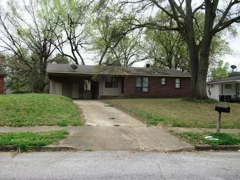 4244 Coventry Dr, Memphis, TN 38127