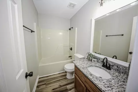 Bath - 175 Abby Rd, Drummonds, TN 38023 photo 5 of 5