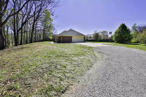 Exterior - 175 Abby Rd, Drummonds, TN 38023 photo 9 of 11