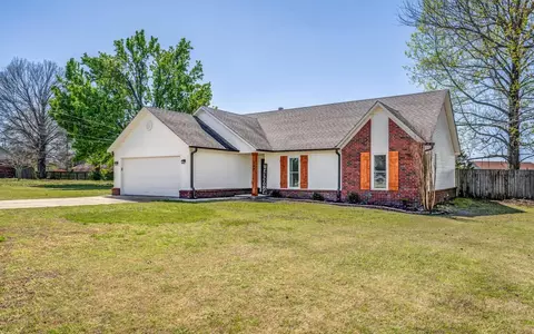 269 Anita Dr, Atoka, TN 38004