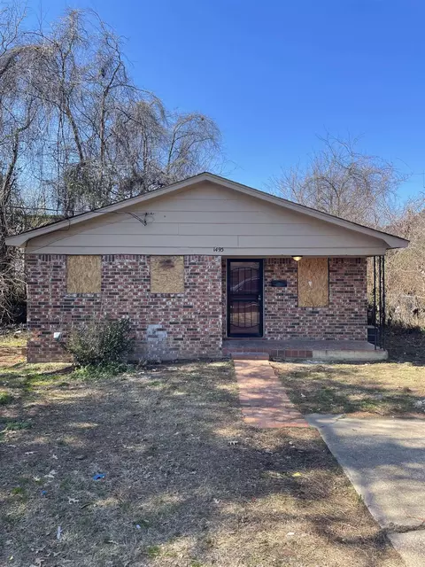 1495 Oriole St, Memphis, TN 38108