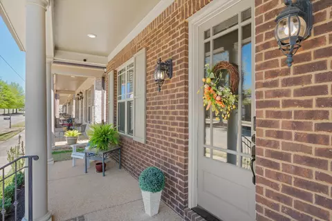 360 S Shea Rd, Collierville, TN 38017 photo 2