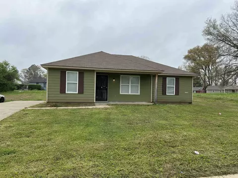 3829 Lake Park Cv, Memphis, TN 38127
