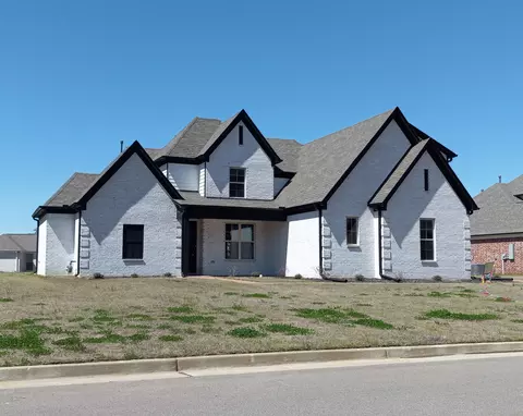 420 Burton Place Dr, Oakland, TN 38060