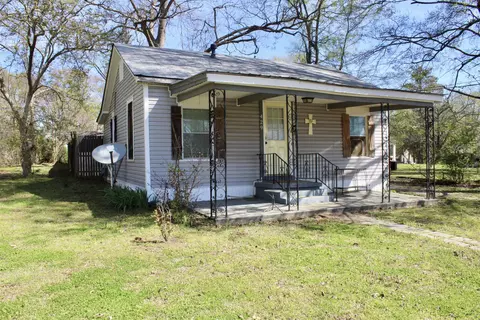 429 Hyde Park Cir, Covington, TN 38019