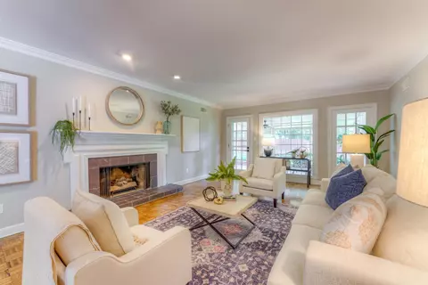 8219 Mer Rouge Dr, Germantown, TN 38138