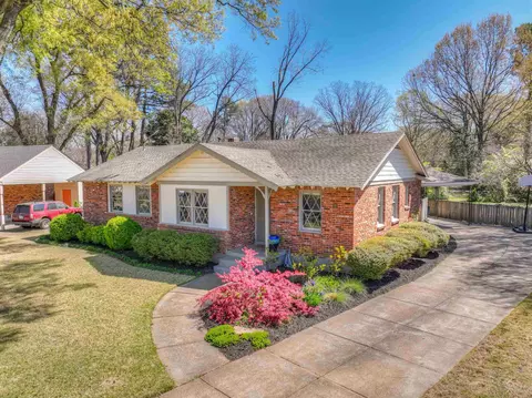 5179 Tarrytown Dr, Memphis, TN 38117