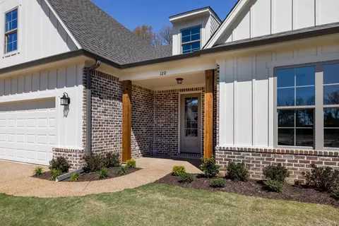 120 Valleyview Ln, Oakland, TN 38060