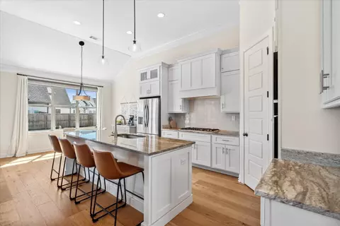 Kitchen - 630 Cedar Shadows Cir E, Collierville, TN 38017 photo 1 of 3