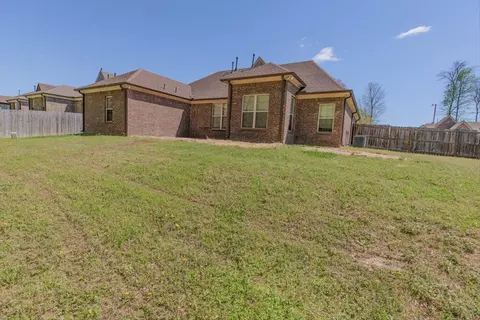 Exterior - 4953 Canasta Cv, Bartlett, TN 38135 photo 5 of 6