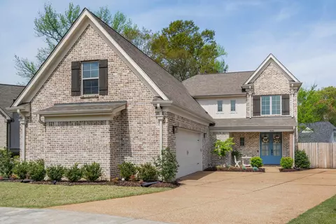 10200 Evergreen Manor Cv, Lakeland, TN 38002