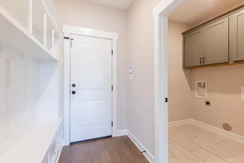 Entry Way - 6411 Sallows Cv, Bartlett, TN 38135 photo 3 of 3