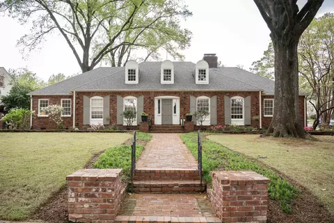 81 S Grove Park Rd, Memphis, TN 38117