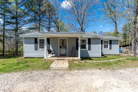 80 Harville Ln, Savannah, TN 38372