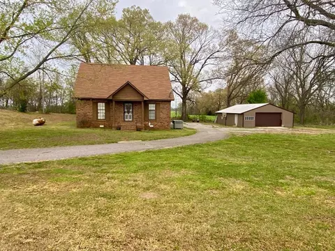 Exterior - 1986 Bride Rd, Covington, TN 38019 photo 11 of 11