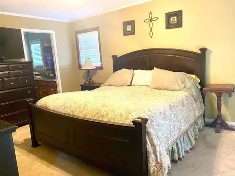 Living - 1986 Bride Rd, Covington, TN 38019 photo 5 of 7