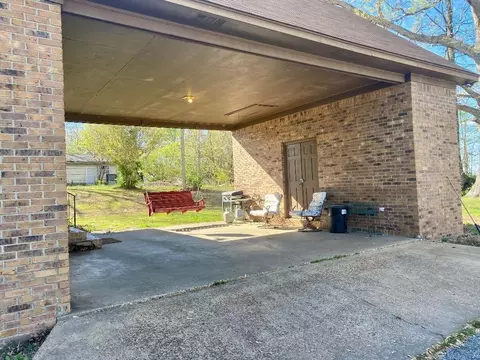 Exterior - 1986 Bride Rd, Covington, TN 38019 photo 8 of 11