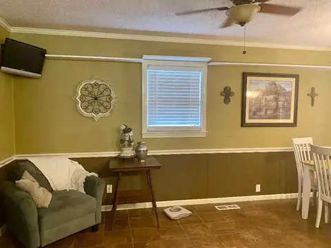 Living - 1986 Bride Rd, Covington, TN 38019 photo 1 of 7
