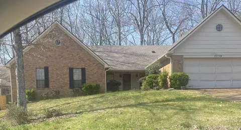 2239 Easton St, Memphis, TN 38016