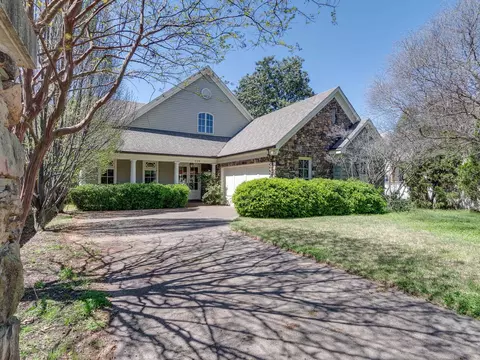 225 Buntyn Rd, Memphis, TN 38111
