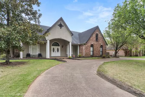 480 N Sanga Rd, Cordova, TN 38018