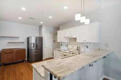 1071 Oak Timber Cir #72, Collierville, TN 38017