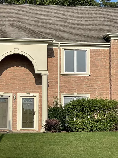 1554 Kirby Pkwy, Memphis, TN 38120