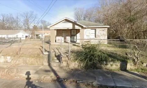 1052 Orleans Ave, Memphis, TN 38126