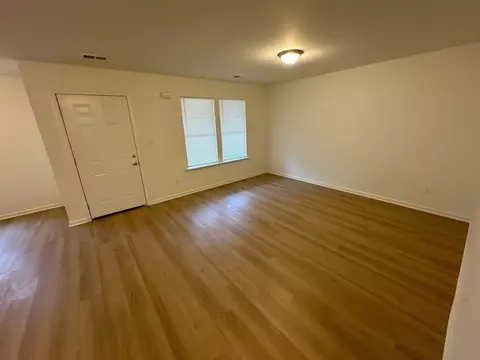 3966 Battlefield Dr, Memphis, TN 38128